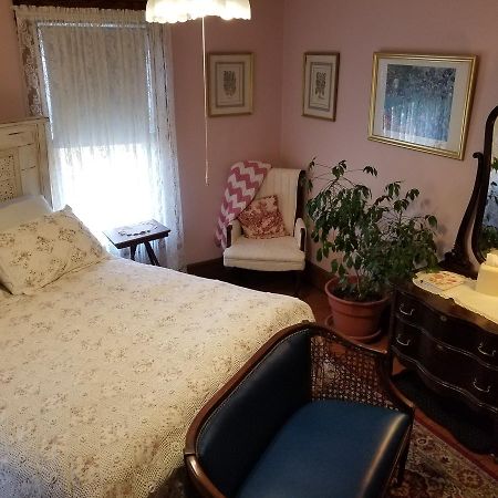 Rose & Thistle Bed & Breakfast クーパーズタウン エクステリア 写真