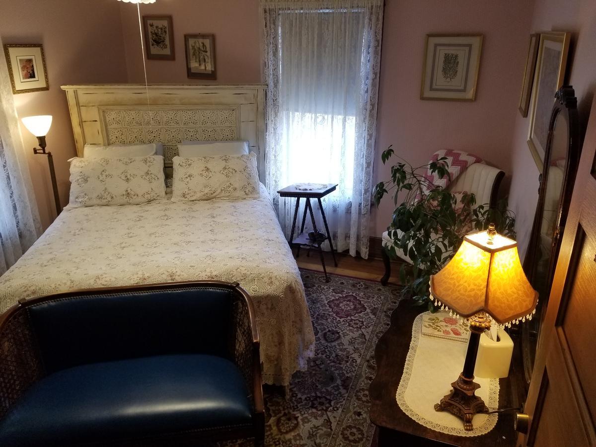 Rose & Thistle Bed & Breakfast クーパーズタウン エクステリア 写真