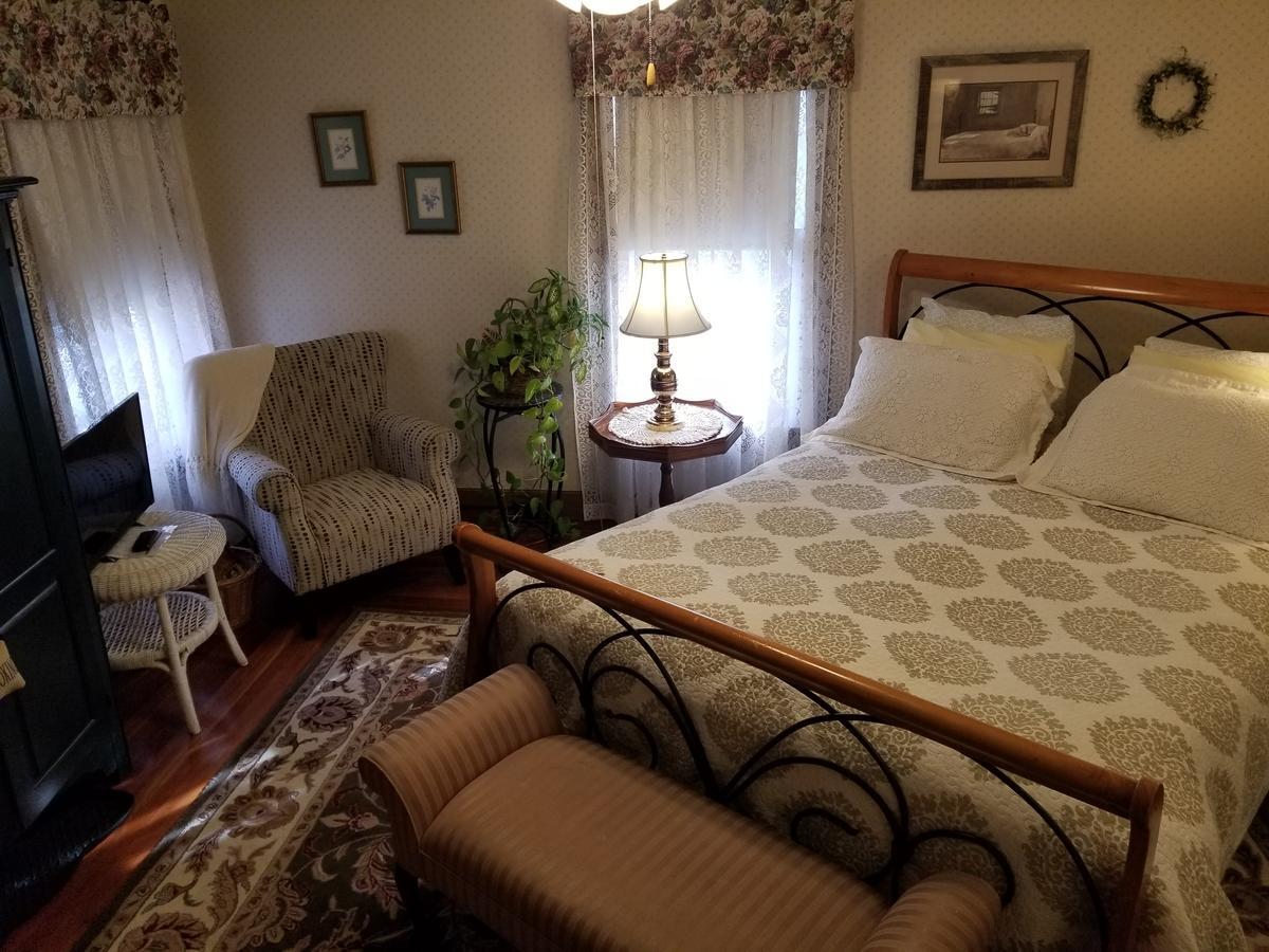Rose & Thistle Bed & Breakfast クーパーズタウン エクステリア 写真