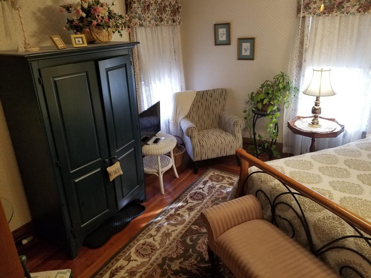 Rose & Thistle Bed & Breakfast クーパーズタウン エクステリア 写真