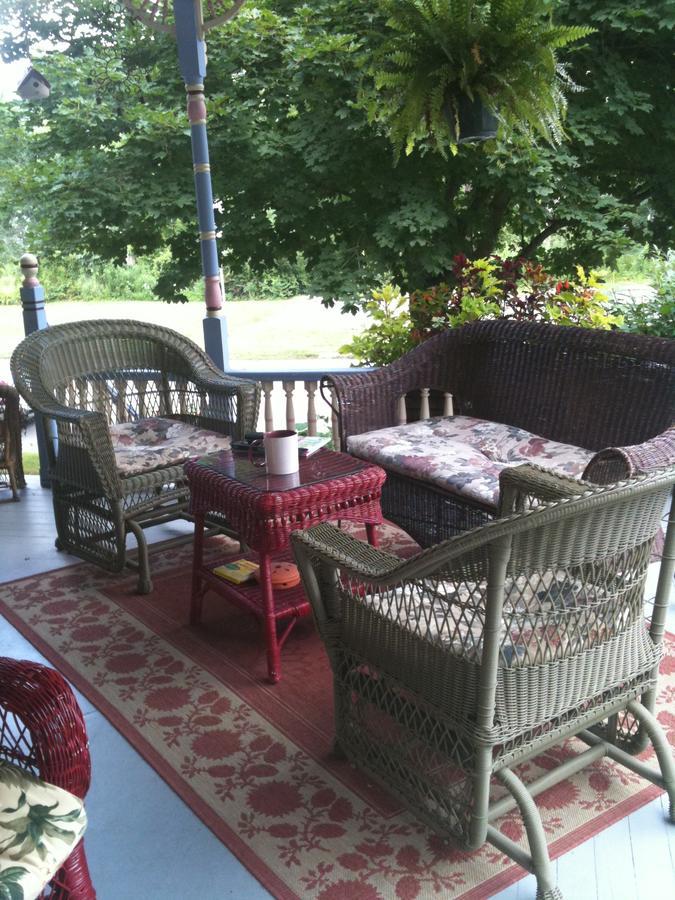Rose & Thistle Bed & Breakfast クーパーズタウン エクステリア 写真